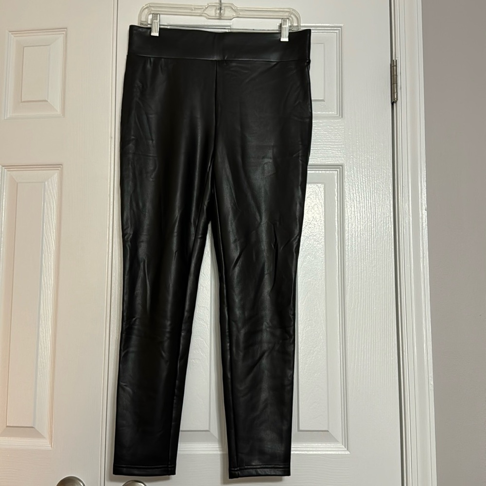 Medium Faux Leather Leggings